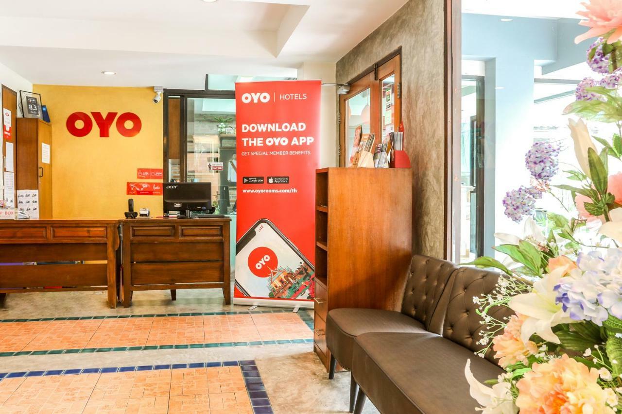 Hotel Oyo 233 Sunshine House Chiang Mai Esterno foto