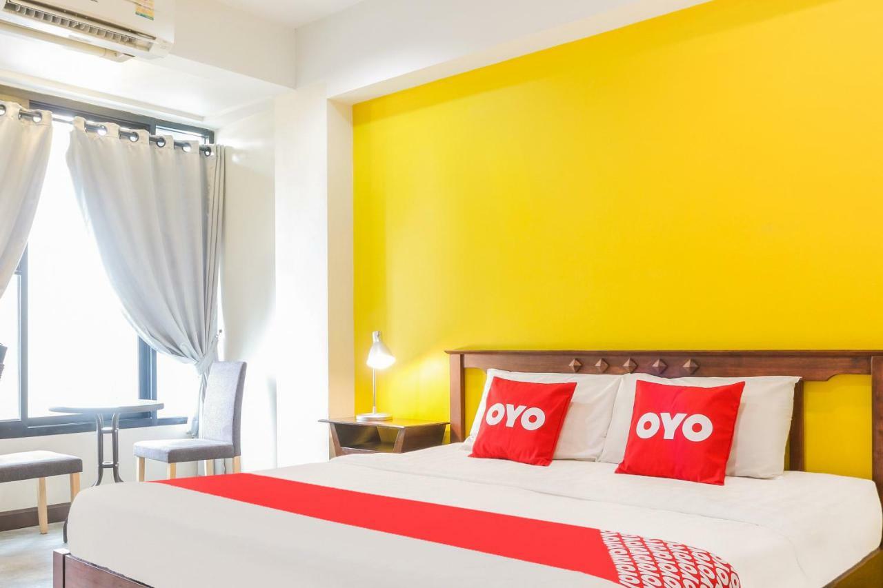 Hotel Oyo 233 Sunshine House Chiang Mai Esterno foto